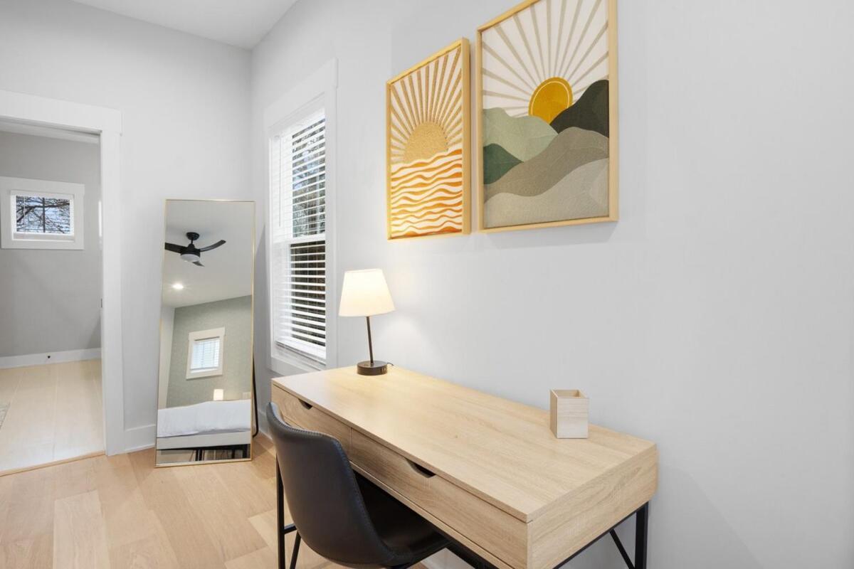 Near Boa Stadium, 5 Bedroom With Games, Backyard * Charlotte